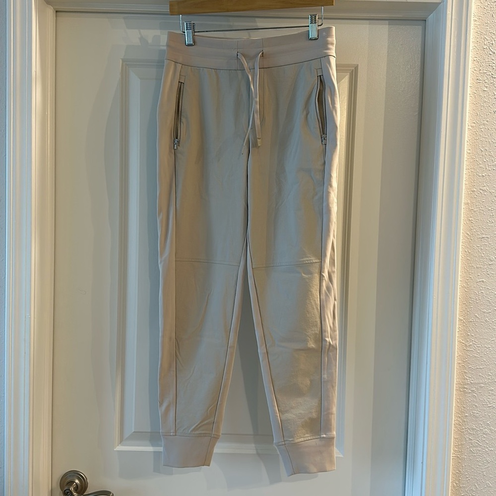 Athleta Headlands Hybrid Trek Jogger
